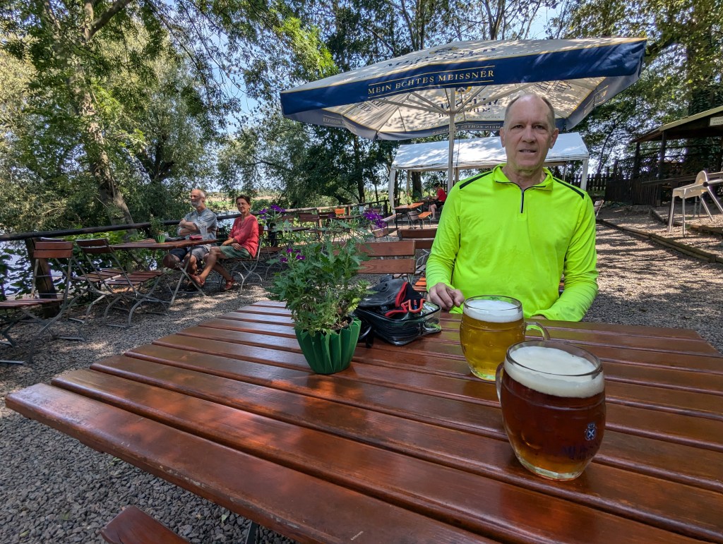 Beautiful biergarten on the way to Dresden.
