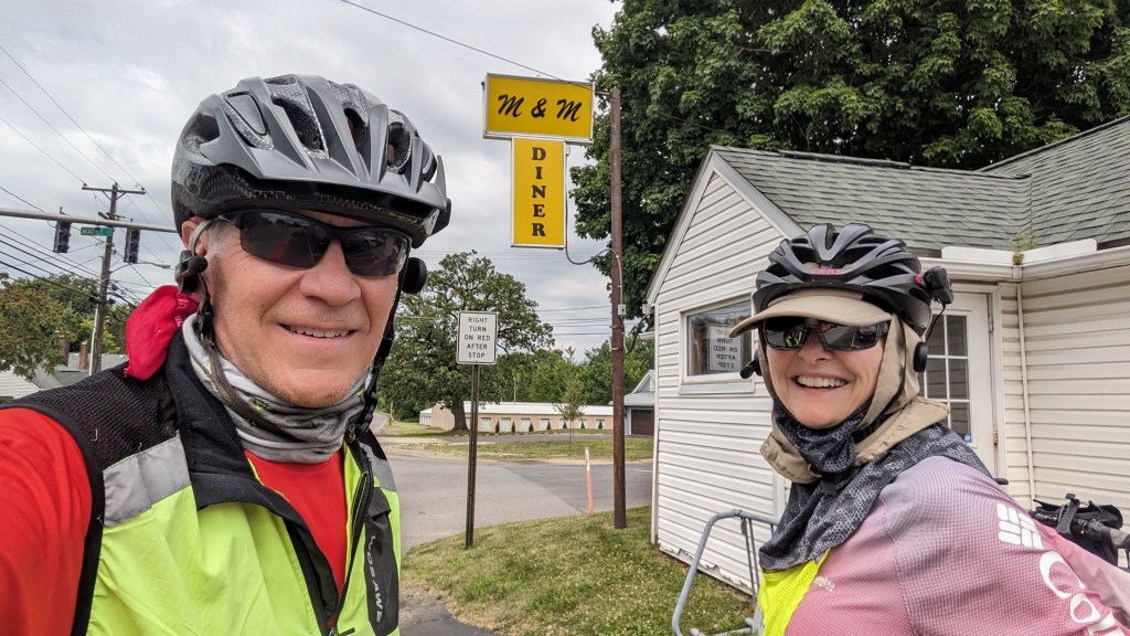 Wireless Intercoms for Cyclists: Terrano vs Sena